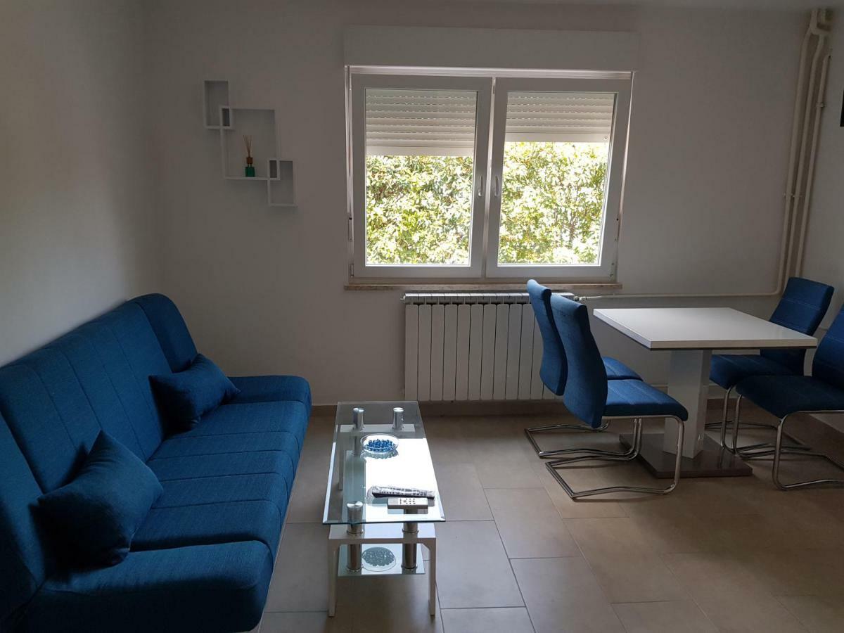 Vigo Apartman Pula Exterior foto