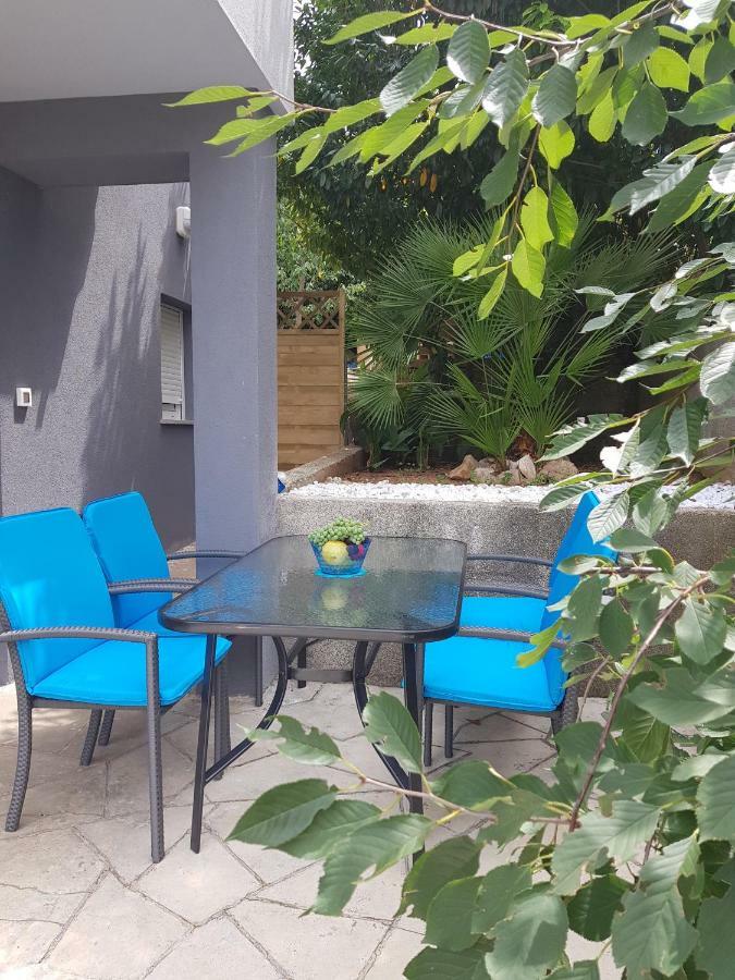 Vigo Apartman Pula Exterior foto