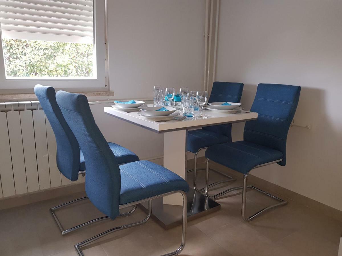 Vigo Apartman Pula Exterior foto